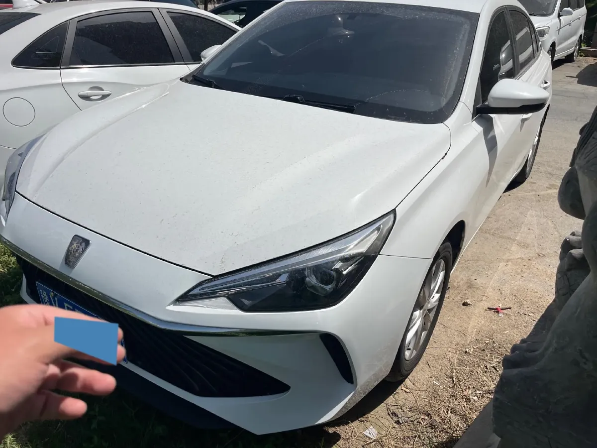 2026 Roewe i5 1.5L 129HP L4 CVT,autocango,china used car exporter,china ev exporter,chinese used car exporter,chinese used ev exporter