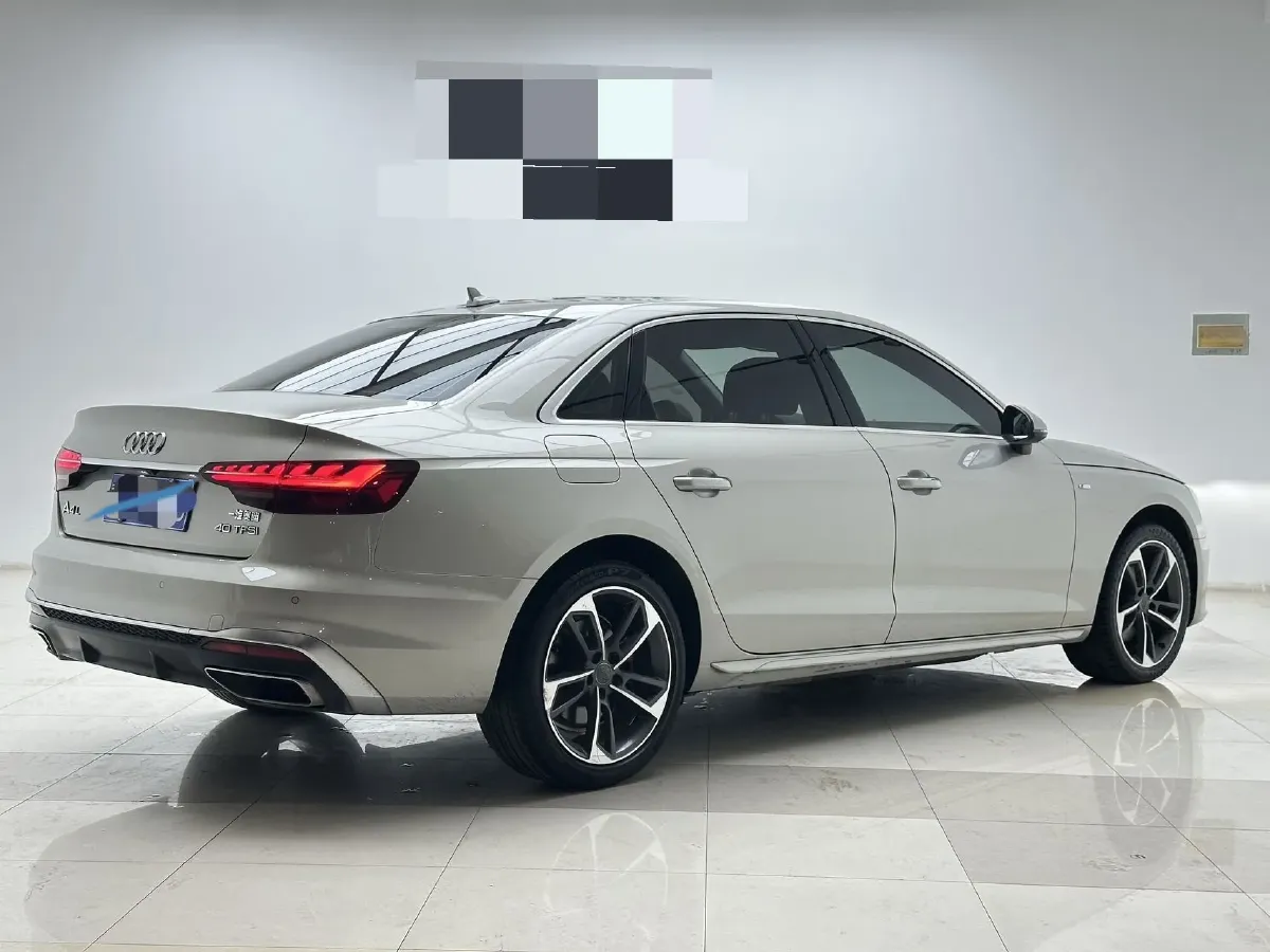 2021 Audi A4L 2.0T 190HP L4 7DCT,autocango,china used car exporter,china ev exporter,chinese used car exporter,chinese used ev exporter