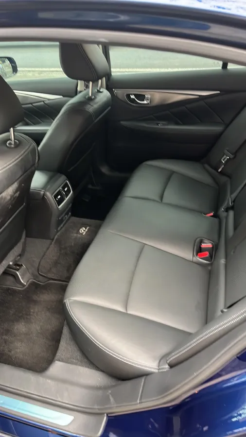 2018 Jeep Grand Commander 2.0T 265HP L4 9AT,autocango,china used car exporter,china ev exporter,chinese used car exporter,chinese used ev exporter