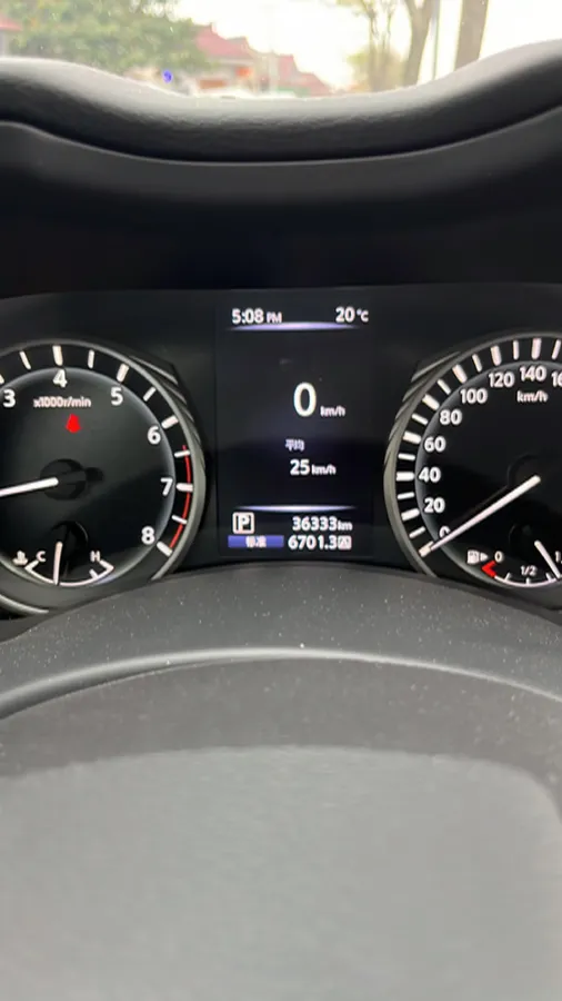 2018 Jeep Grand Commander 2.0T 265HP L4 9AT,autocango,china used car exporter,china ev exporter,chinese used car exporter,chinese used ev exporter