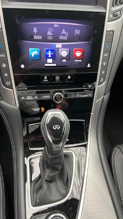 2018 Jeep Grand Commander 2.0T 265HP L4 9AT,autocango,china used car exporter,china ev exporter,chinese used car exporter,chinese used ev exporter