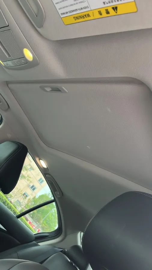 2018 Jeep Grand Commander 2.0T 265HP L4 9AT,autocango,china used car exporter,china ev exporter,chinese used car exporter,chinese used ev exporter