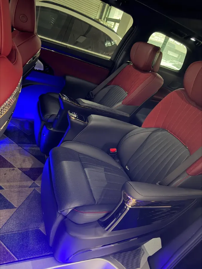 2023 GAC Trumpchi M8 2.0T 252HP L4 8AT,autocango,china used car exporter,china ev exporter,chinese used car exporter,chinese used ev exporter