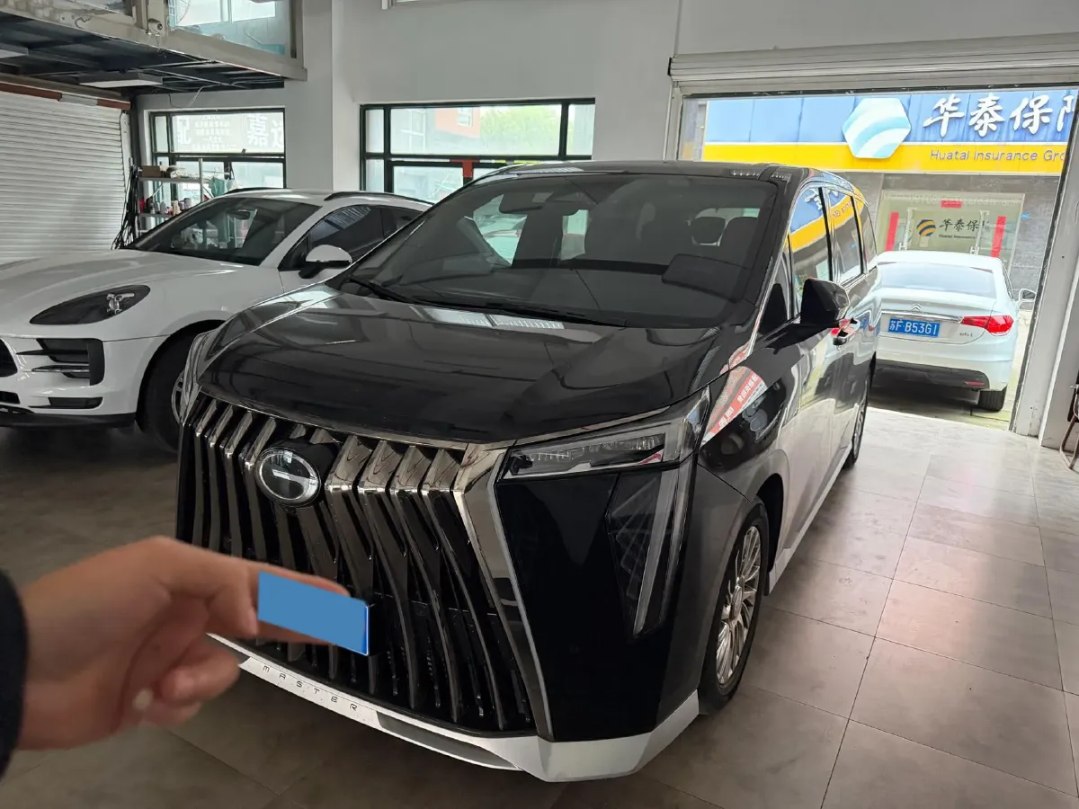 2023 GAC Trumpchi M8 2.0T 252HP L4 8AT,autocango,china used car exporter,china ev exporter,chinese used car exporter,chinese used ev exporter