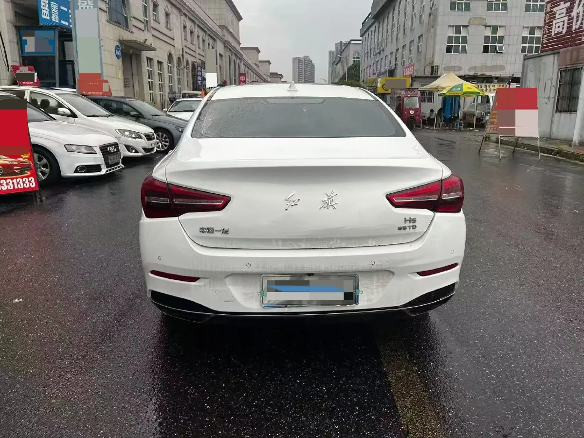 2022 HongQi H5 1.8T 197HP L4 6AT,autocango,china used car exporter,china ev exporter,chinese used car exporter,chinese used ev exporter