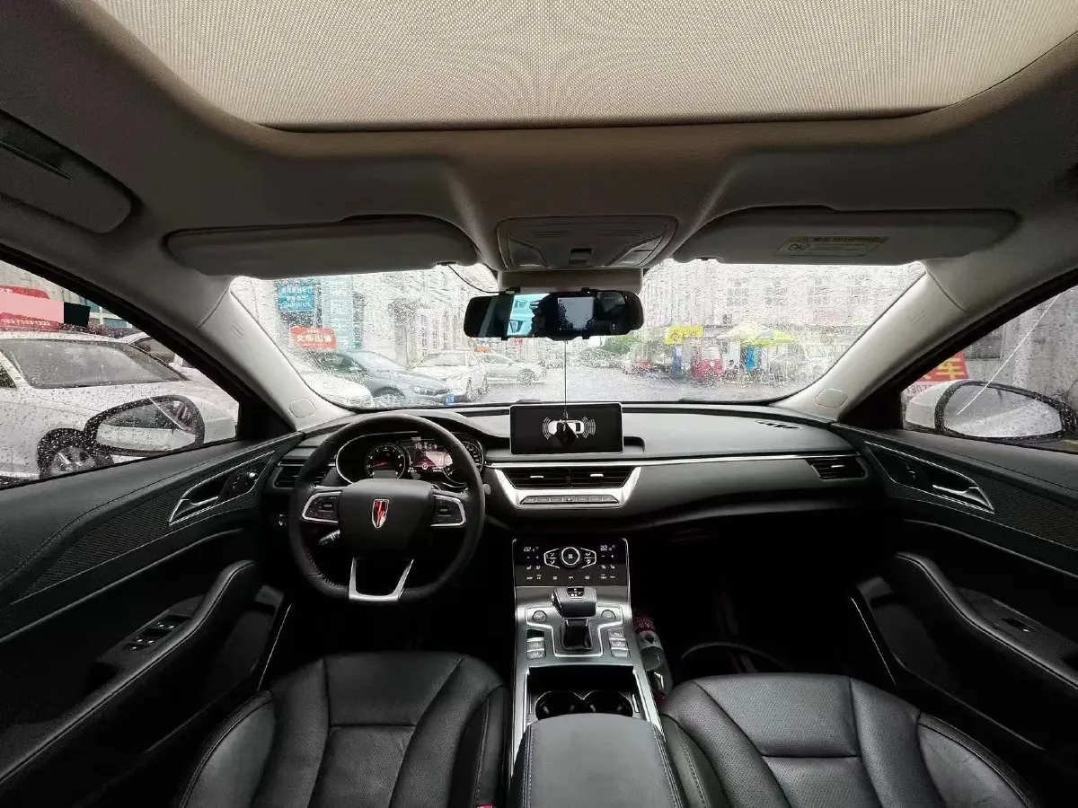 2022 HongQi H5 1.8T 197HP L4 6AT,autocango,china used car exporter,china ev exporter,chinese used car exporter,chinese used ev exporter