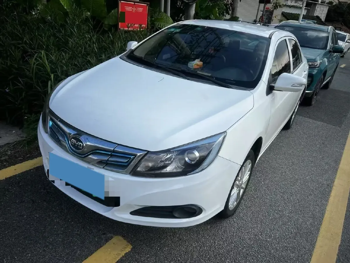 2018 BYD e5 BEV 60.48KWH,autocango,china used car exporter,china ev exporter,chinese used car exporter,chinese used ev exporter