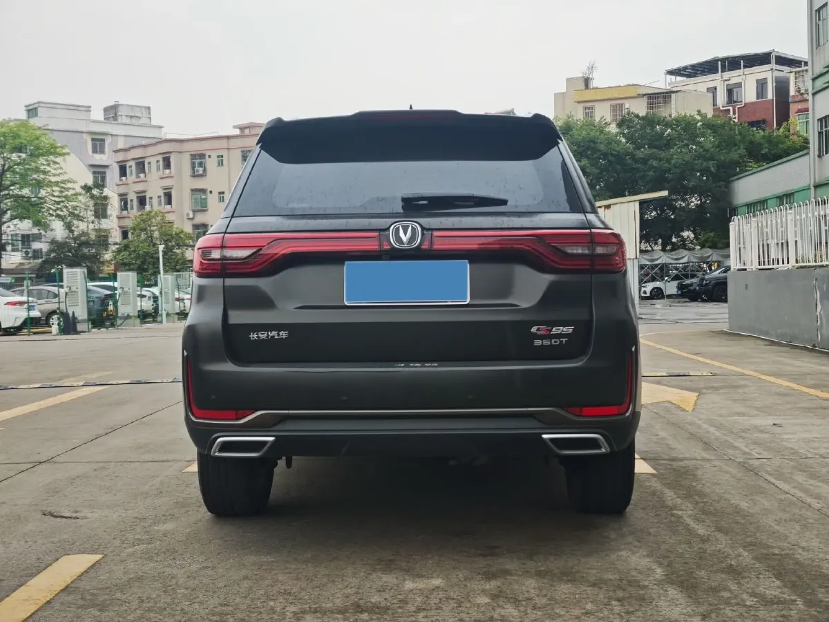 2021 ChangAn CS95 2.0T 233HP L4 6AT,autocango,china used car exporter,china ev exporter,chinese used car exporter,chinese used ev exporter