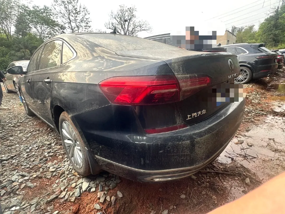 2021 Volkswagen Passat 2.0T 186HP L4 7DCT,autocango,china used car exporter,china ev exporter,chinese used car exporter,chinese used ev exporter