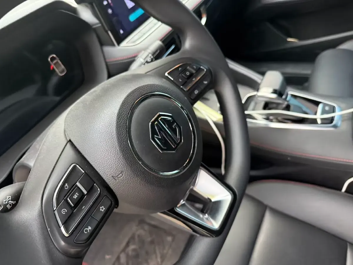 2025 MG 5 1.5T 181HP L4 7DCT,autocango,china used car exporter,china ev exporter,chinese used car exporter,chinese used ev exporter