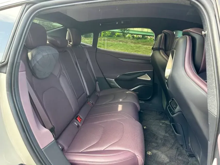 2024 MI SU7 BEV 94.3KWH,autocango,china used car exporter,china ev exporter,chinese used car exporter,chinese used ev exporter