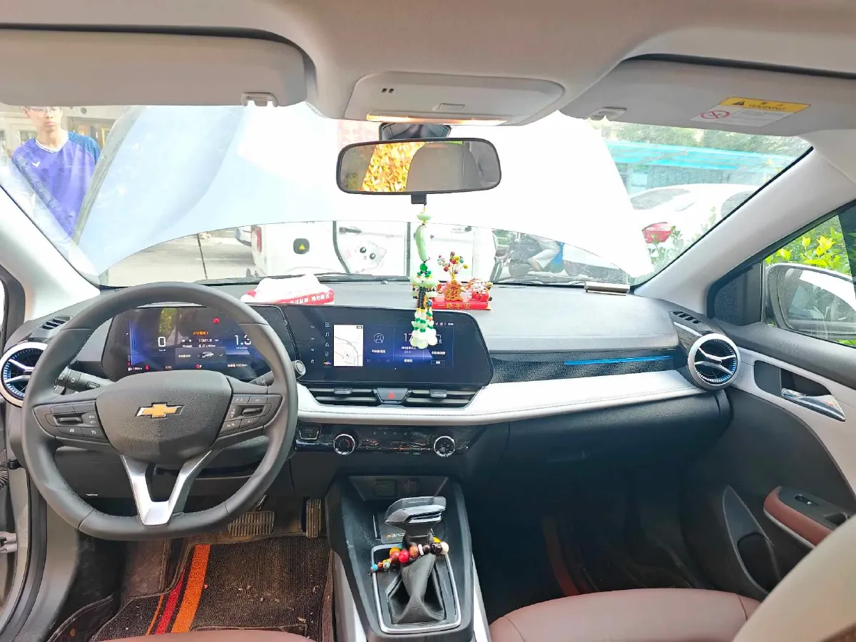 2024 Chevrolet Monza 1.5L 113HP L4 6DCT,autocango,china used car exporter,china ev exporter,chinese used car exporter,chinese used ev exporter