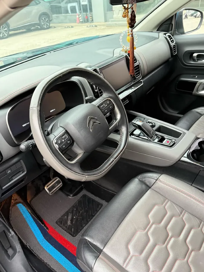 2019 Citroen C5 Aircross 1.8T 204HP L4 6AT,autocango,china used car exporter,china ev exporter,chinese used car exporter,chinese used ev exporter