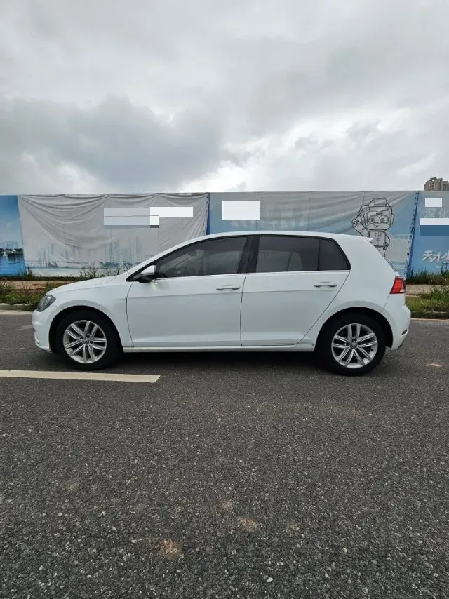 2018 Volkswagen Golf 1.6L 110HP L4 6AT,autocango,china used car exporter,china ev exporter,chinese used car exporter,chinese used ev exporter