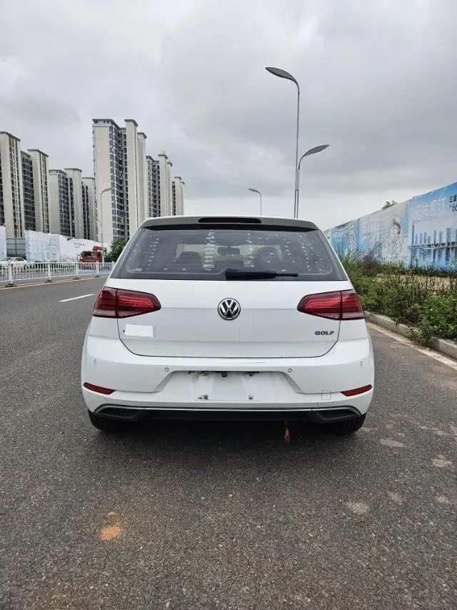 2018 Volkswagen Golf 1.6L 110HP L4 6AT,autocango,china used car exporter,china ev exporter,chinese used car exporter,chinese used ev exporter