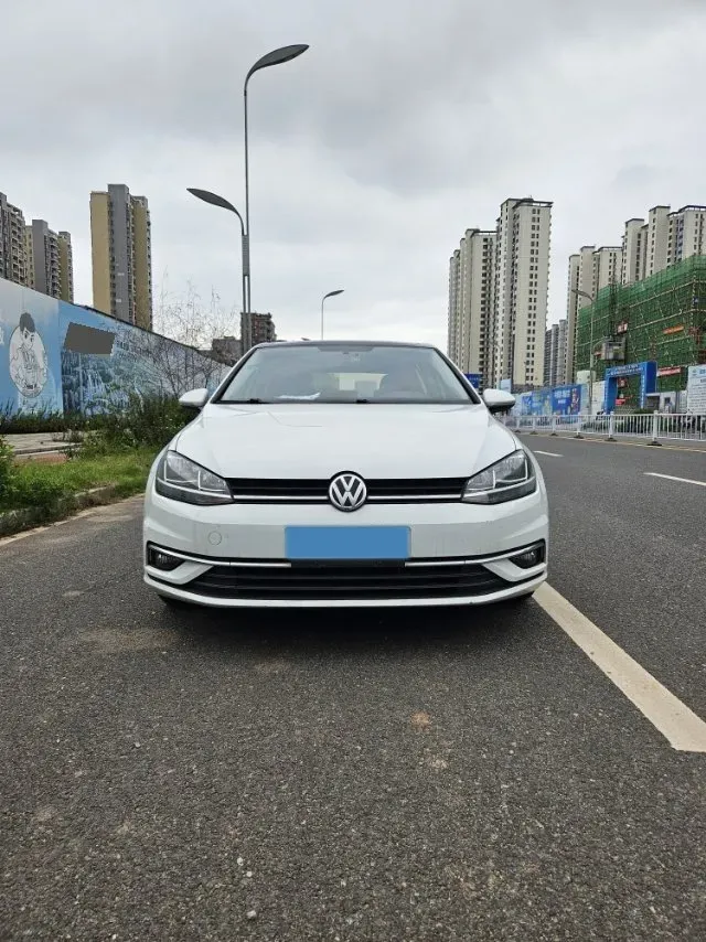2018 Volkswagen Golf 1.6L 110HP L4 6AT,autocango,china used car exporter,china ev exporter,chinese used car exporter,chinese used ev exporter
