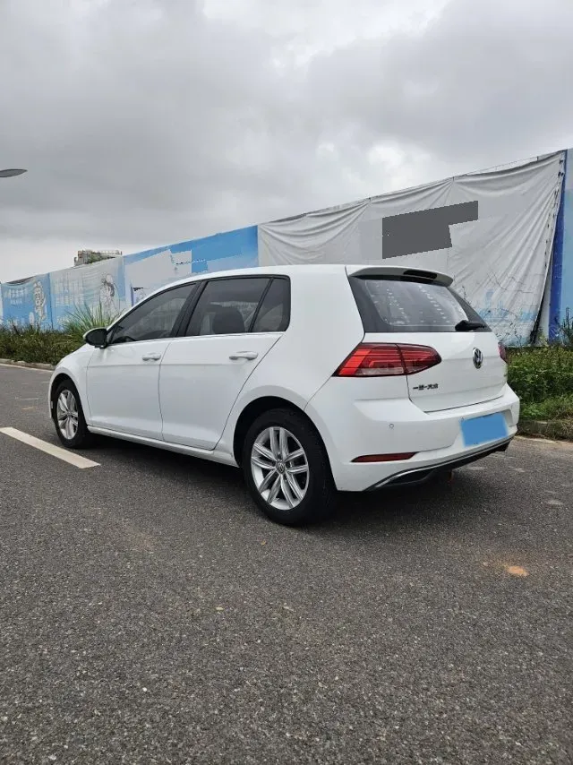 2018 Volkswagen Golf 1.6L 110HP L4 6AT,autocango,china used car exporter,china ev exporter,chinese used car exporter,chinese used ev exporter