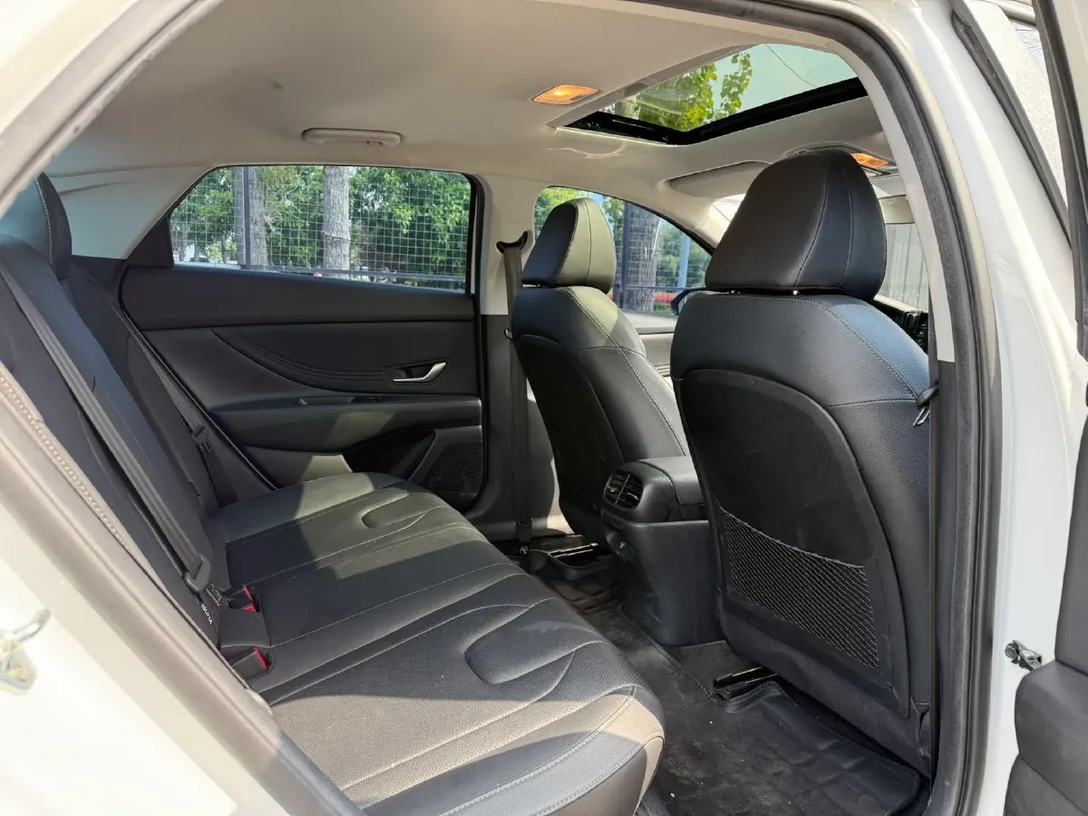 2023 Hyundai Elantra 1.5L 115HP L4 CVT,autocango,china used car exporter,china ev exporter,chinese used car exporter,chinese used ev exporter