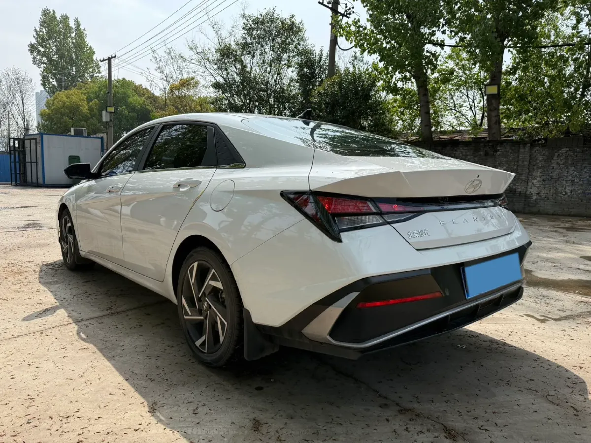 2023 Hyundai Elantra 1.5L 115HP L4 CVT,autocango,china used car exporter,china ev exporter,chinese used car exporter,chinese used ev exporter