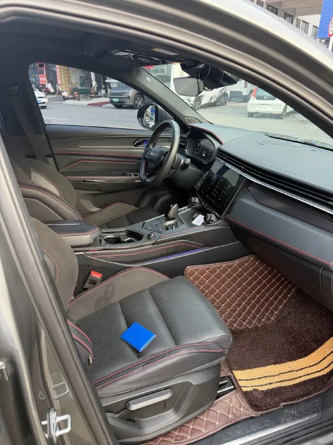 2021 LYNK&CO 01 2.0T 254HP L4 8AT,autocango,china used car exporter,china ev exporter,chinese used car exporter,chinese used ev exporter