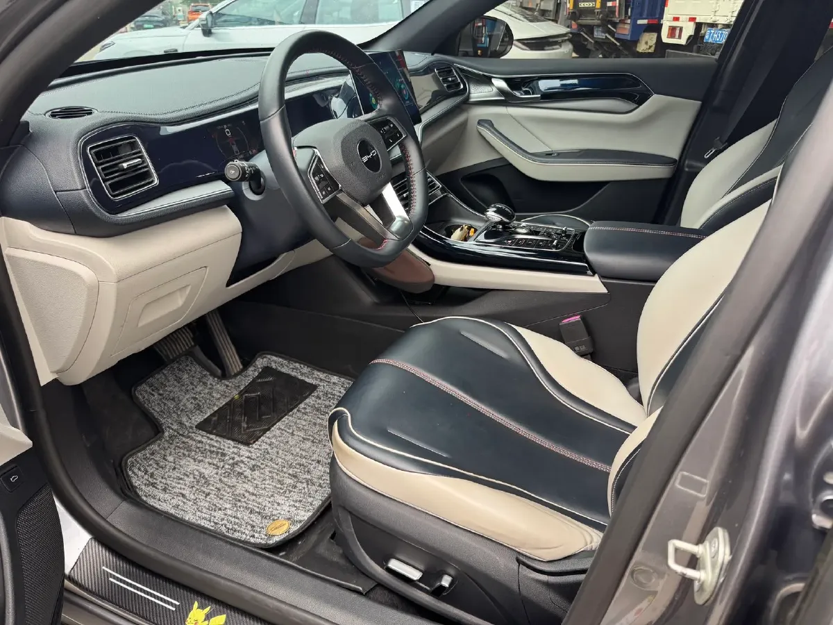 2021 Haval F7 1.5T 169HP L4 7DCT,autocango,china used car exporter,china ev exporter,chinese used car exporter,chinese used ev exporter