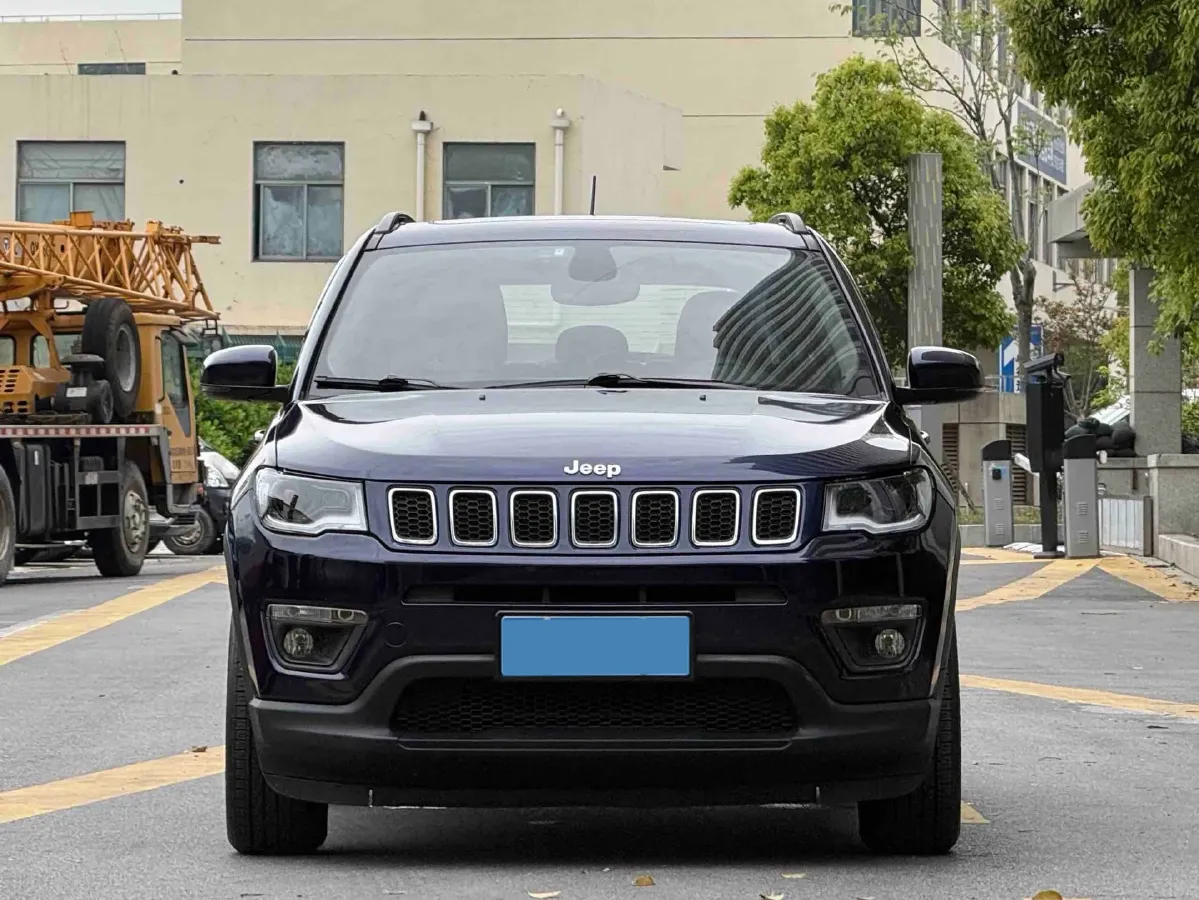 2019 Jeep Compass 1.3T 173HP L4 7DCT,autocango,china used car exporter,china ev exporter,chinese used car exporter,chinese used ev exporter