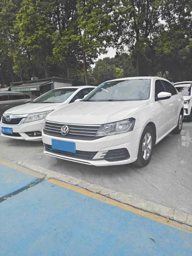 2019 Volkswagen T-Cross 1.5L 113HP L4 6AT,autocango,china used car exporter,china ev exporter,chinese used car exporter,chinese used ev exporter
