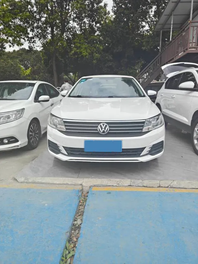 2019 Volkswagen T-Cross 1.5L 113HP L4 6AT,autocango,china used car exporter,china ev exporter,chinese used car exporter,chinese used ev exporter