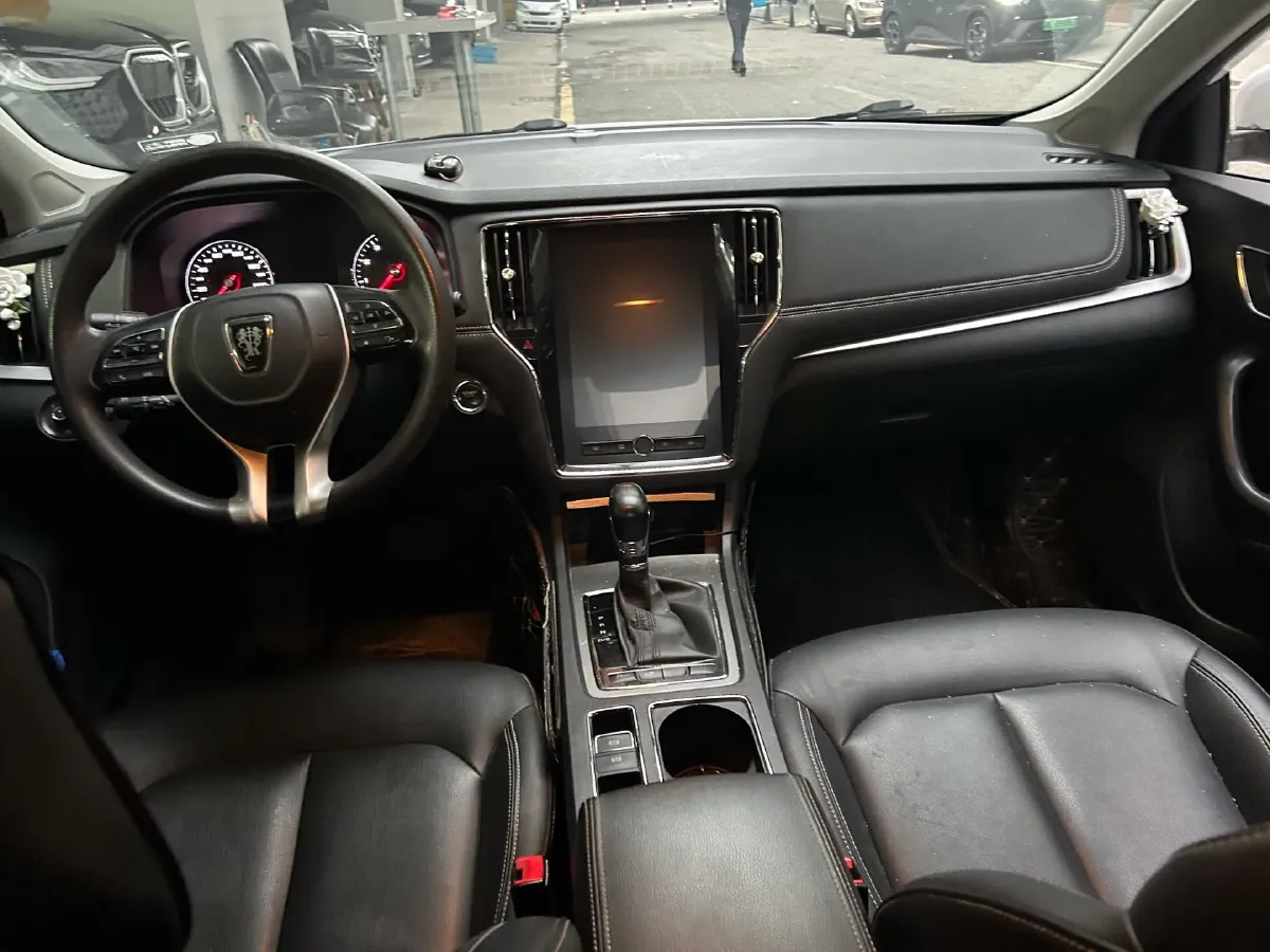 2019 Roewe i6 1.5T 169HP L4 7DCT,autocango,china used car exporter,china ev exporter,chinese used car exporter,chinese used ev exporter