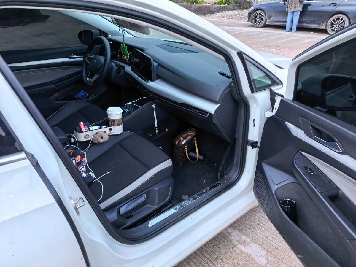 2021 Volkswagen Golf 1.4T 150HP L4 7DCT,autocango,china used car exporter,china ev exporter,chinese used car exporter,chinese used ev exporter