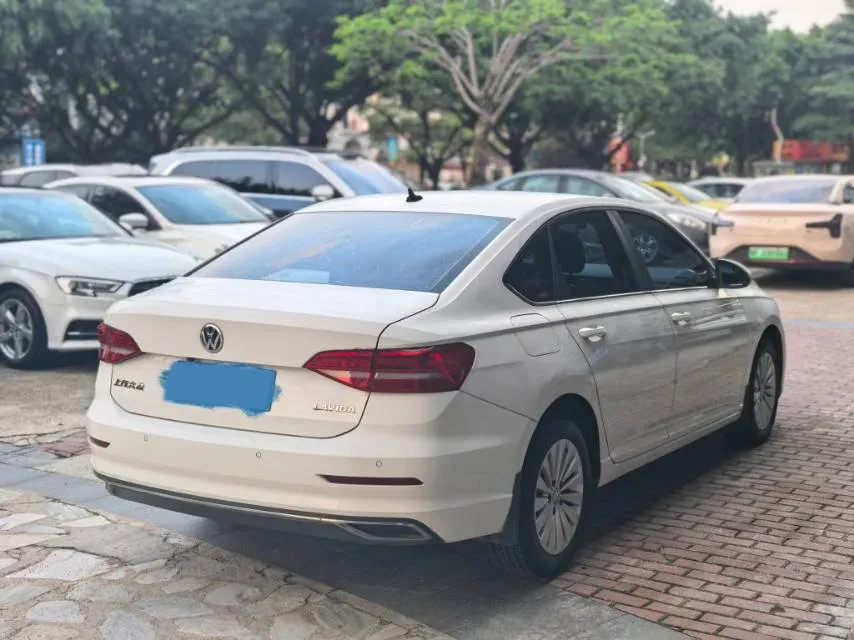 2019 Volkswagen Lavida 1.5L 113HP L4 6AT,autocango,china used car exporter,china ev exporter,chinese used car exporter,chinese used ev exporter