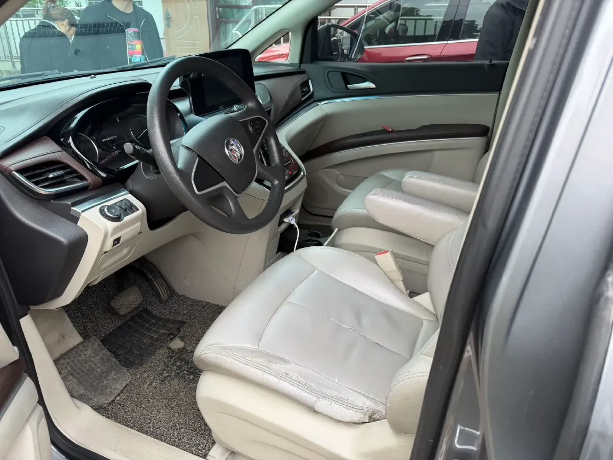 2021 Buick GL8 2.0T 237HP L4 9AT,autocango,china used car exporter,china ev exporter,chinese used car exporter,chinese used ev exporter