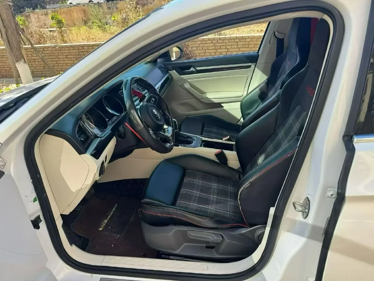 2018 Volkswagen Lamando 1.4T 150HP L4 7DCT,autocango,china used car exporter,china ev exporter,chinese used car exporter,chinese used ev exporter