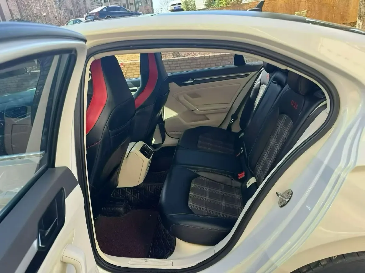 2018 Volkswagen Lamando 1.4T 150HP L4 7DCT,autocango,china used car exporter,china ev exporter,chinese used car exporter,chinese used ev exporter