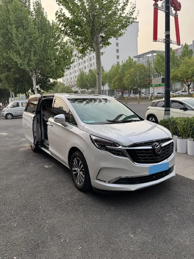 2020 Buick GL8 2.0T 237HP L4 9AT,autocango,china used car exporter,china ev exporter,chinese used car exporter,chinese used ev exporter