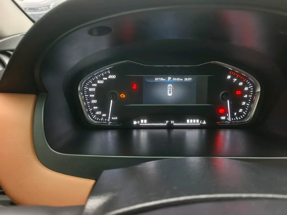 2021 MAXUS G20 2.0T 224HP L4 8AT,autocango,china used car exporter,china ev exporter,chinese used car exporter,chinese used ev exporter