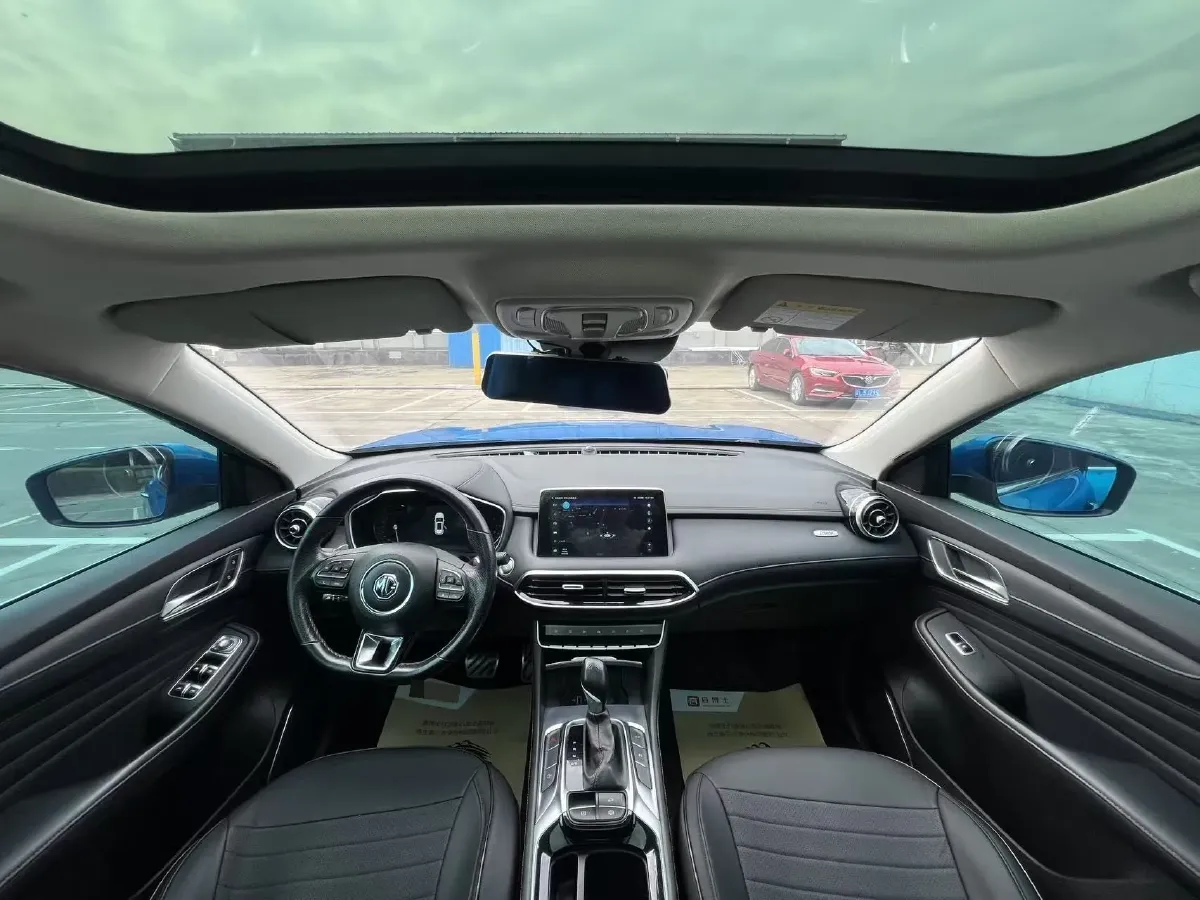 2018 MG HS 2.0T 231HP L4 6DCT,autocango,china used car exporter,china ev exporter,chinese used car exporter,chinese used ev exporter