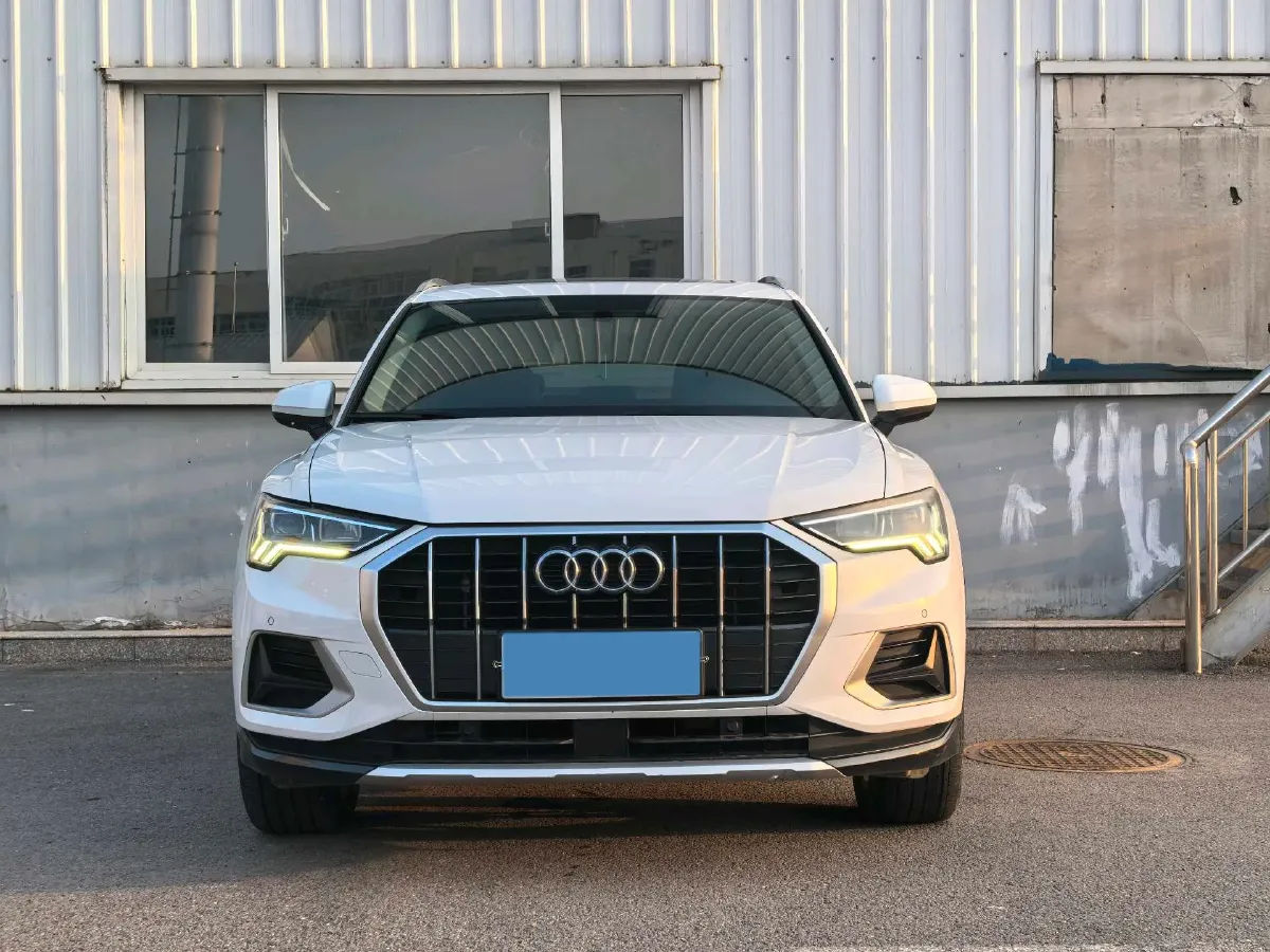 2020 Audi Q3 1.4T 150HP L4 7DCT,autocango,china used car exporter,china ev exporter,chinese used car exporter,chinese used ev exporter