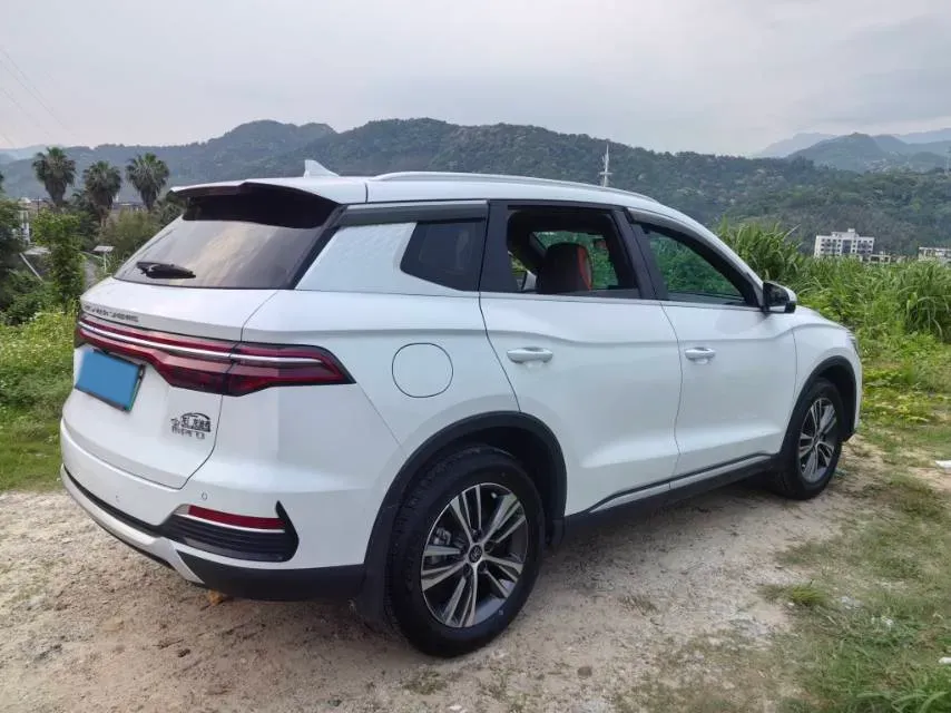 2022 LYNK&CO 03 1.5T 180HP L3 7DCT,autocango,china used car exporter,china ev exporter,chinese used car exporter,chinese used ev exporter