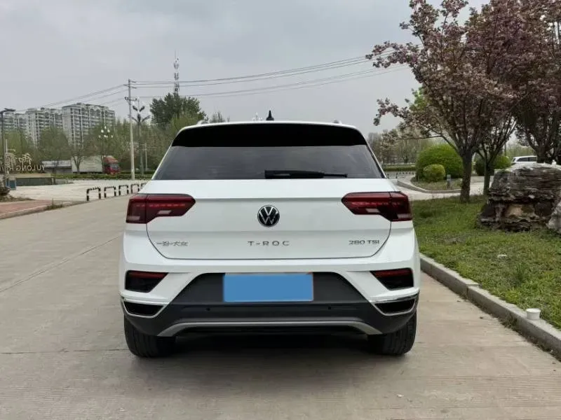 2022 Volkswagen T-Roc 1.4T 150HP L4 7DCT,autocango,china used car exporter,china ev exporter,chinese used car exporter,chinese used ev exporter