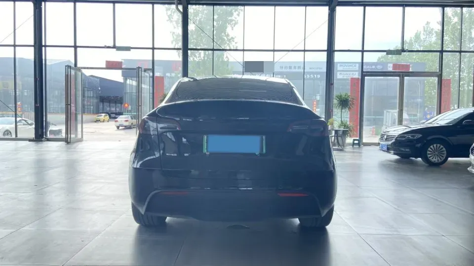 2022 Tesla Model Y BEV 60KWH,autocango,china used car exporter,china ev exporter,chinese used car exporter,chinese used ev exporter