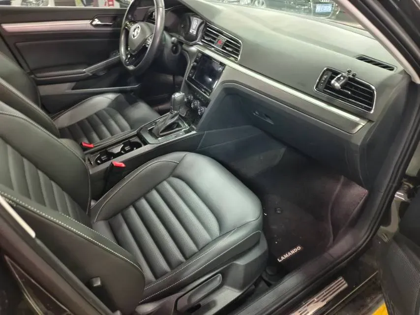 2019 Volkswagen Passat 1.4T 150HP L4 7DCT,autocango,china used car exporter,china ev exporter,chinese used car exporter,chinese used ev exporter