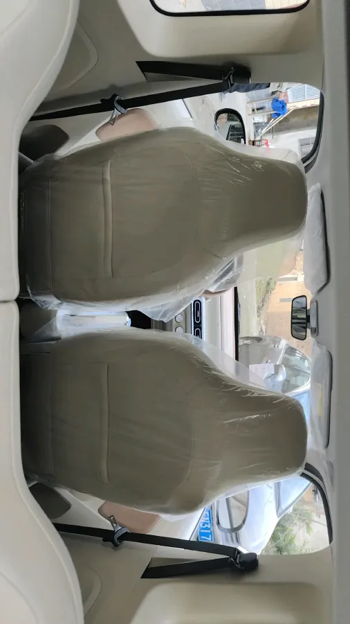 2014 WuLing HongGuang 1.2L 86HP L4 5MT,autocango,china used car exporter,china ev exporter,chinese used car exporter,chinese used ev exporter