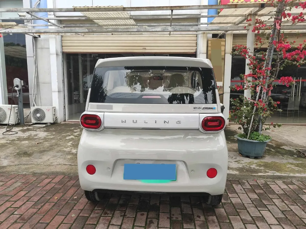 2014 WuLing HongGuang 1.2L 86HP L4 5MT,autocango,china used car exporter,china ev exporter,chinese used car exporter,chinese used ev exporter