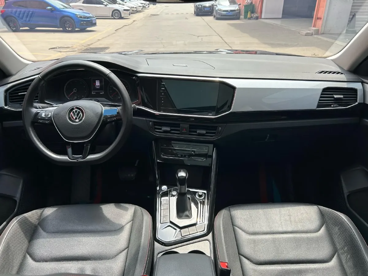 2020 Volkswagen Tayron 2.0T 186HP L4 7DCT,autocango,china used car exporter,china ev exporter,chinese used car exporter,chinese used ev exporter