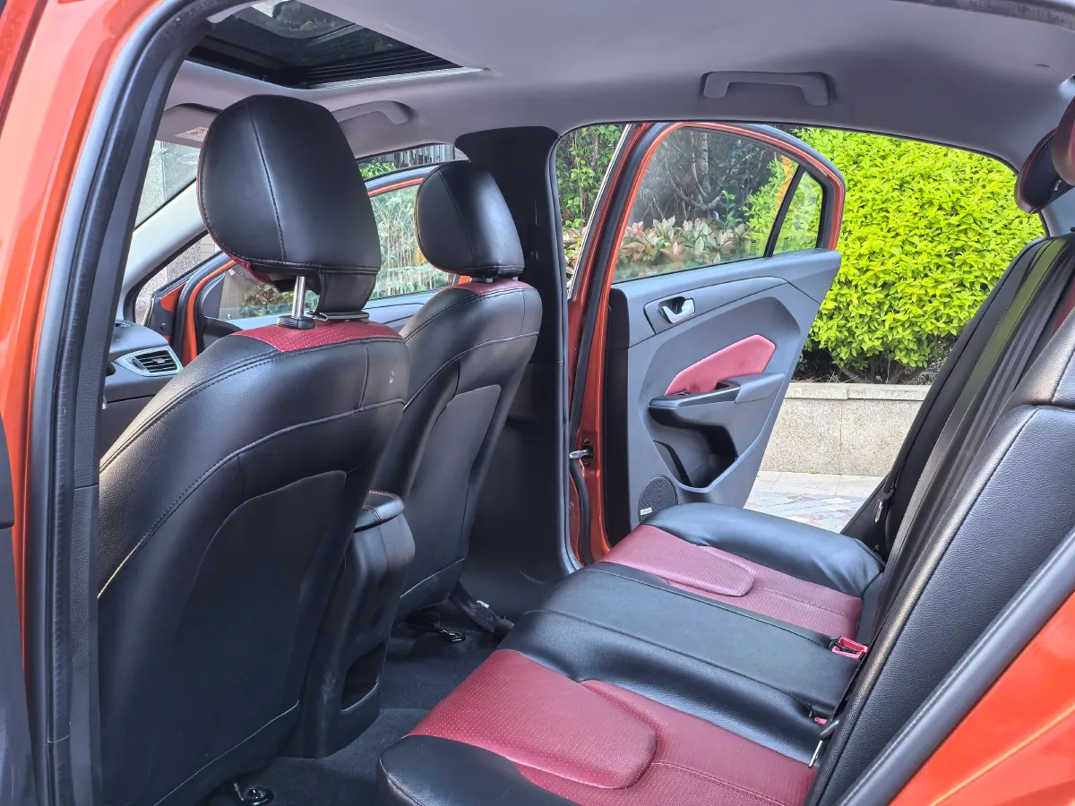 2017 Chery Arrizo 5 1.5L 116HP L4 CVT,autocango,china used car exporter,china ev exporter,chinese used car exporter,chinese used ev exporter