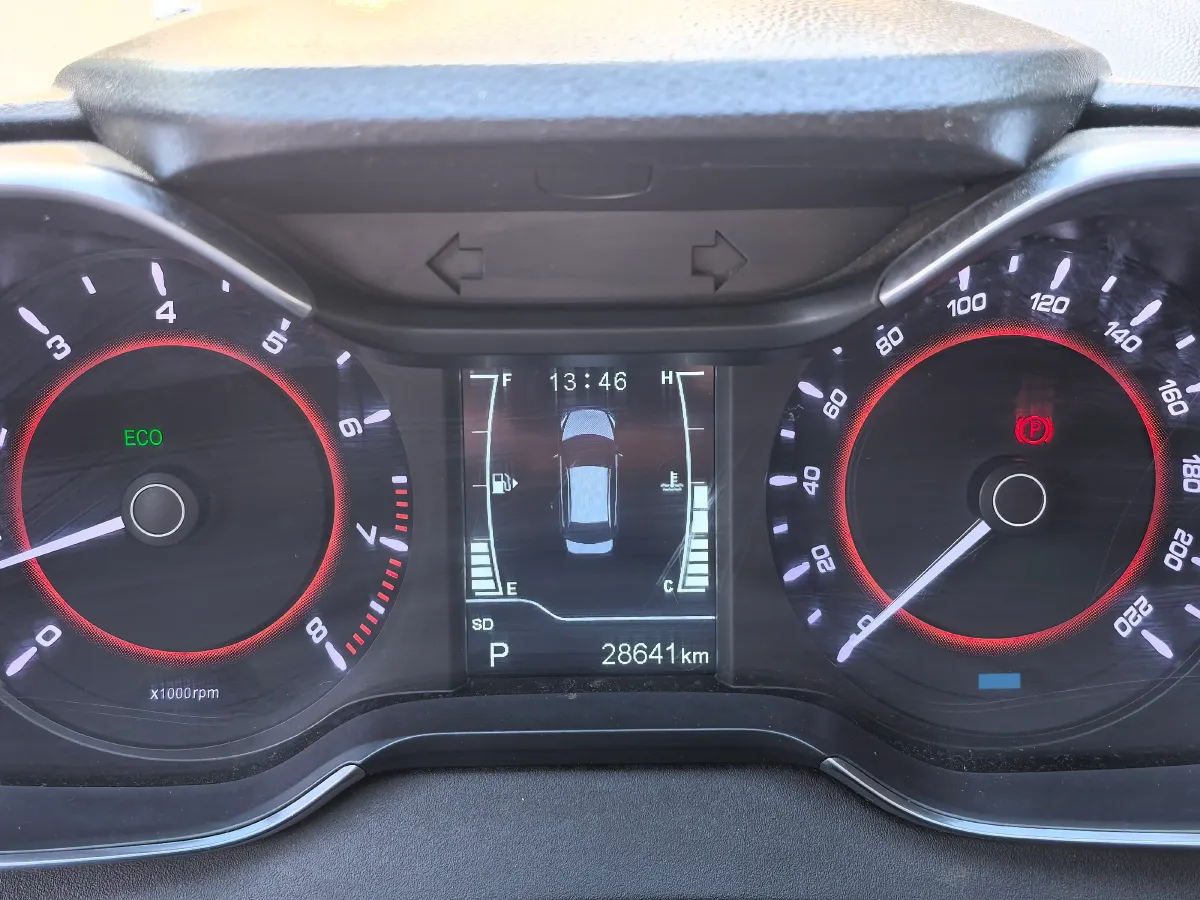 2017 Chery Arrizo 5 1.5L 116HP L4 CVT,autocango,china used car exporter,china ev exporter,chinese used car exporter,chinese used ev exporter