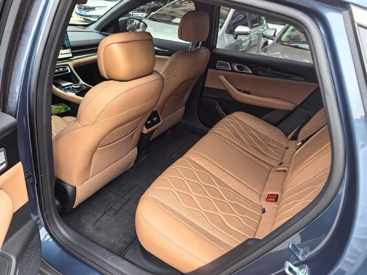 2025 Geely Galaxy A7 1.5L 112HP L4 1DHT PHEV,autocango,china used car exporter,china ev exporter,chinese used car exporter,chinese used ev exporter