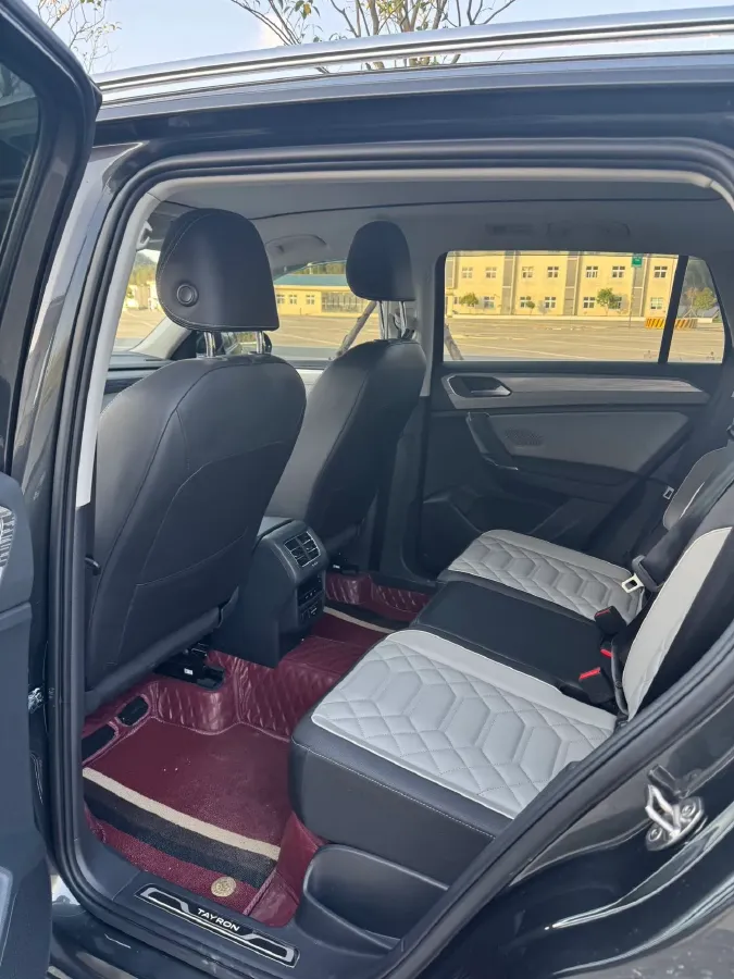 2023 Volkswagen Tayron 2.0T 186HP L4 7DCT,autocango,china used car exporter,china ev exporter,chinese used car exporter,chinese used ev exporter