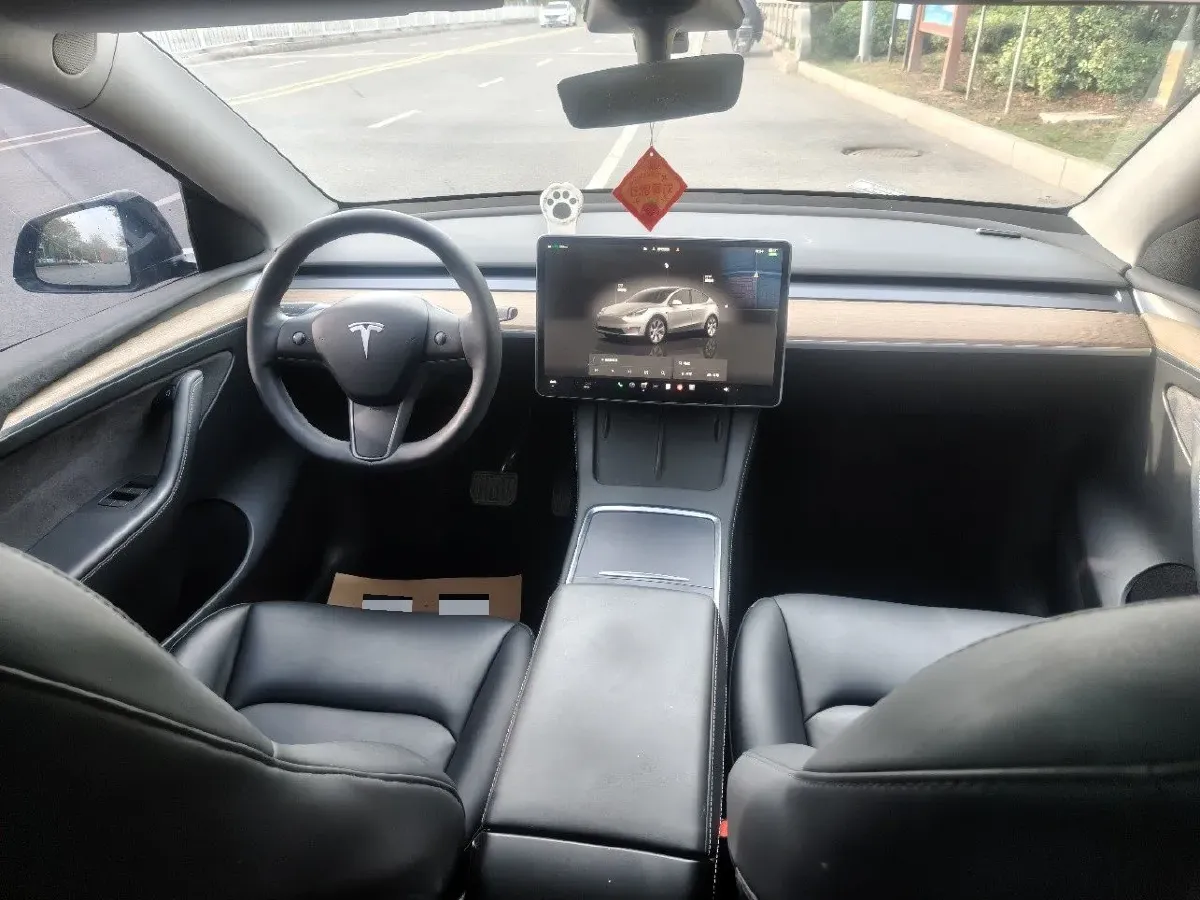 2022 Tesla Model Y BEV 60KWH,autocango,china used car exporter,china ev exporter,chinese used car exporter,chinese used ev exporter